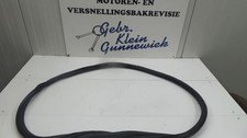 TRUNK LID SEAL VW Golf VI