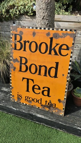 Large vintage brooke bond - brooke,