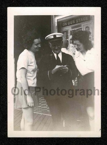 Women sailor looking - w/sailor, @
