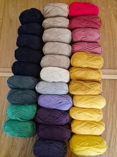 50g balls sirdar - balls, snuggly