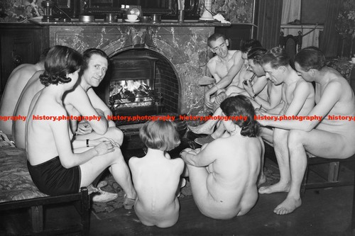 F021677 nudists national sun - f021677,