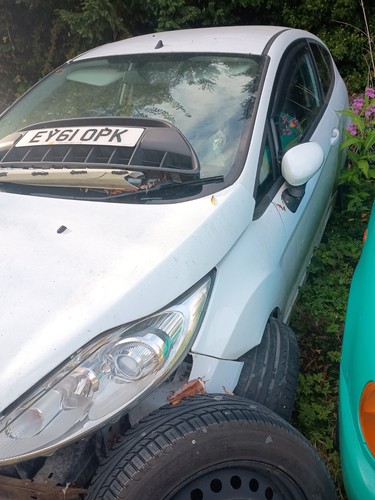 Breaking ford fiesta mk7 zetec - breaking,