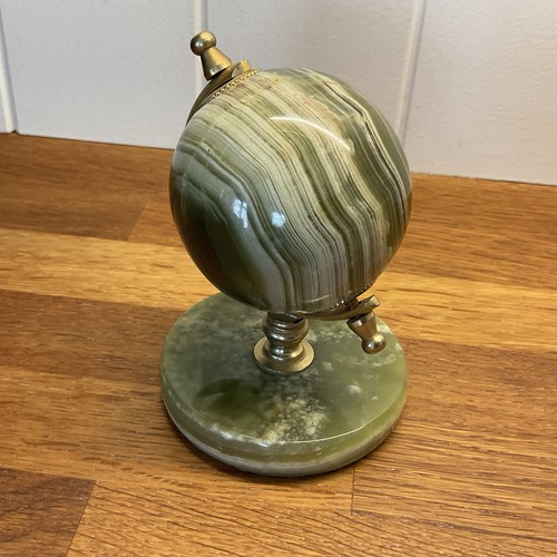 Small onyx rotating globe - small,