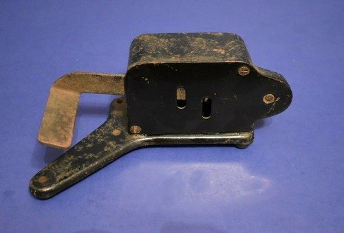 Antique cast iron foot pedal - cast,