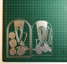 15pcs (18 Cuts) Arch Card Shape With Apertures, 3D Flowers & Labels Die Set