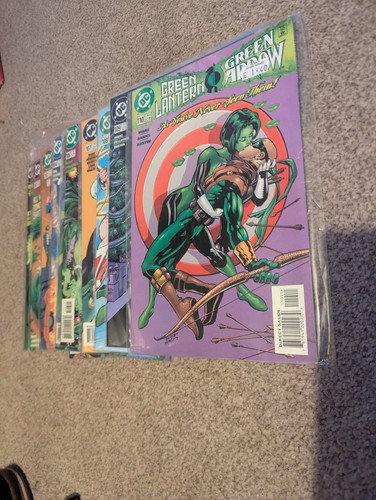 Green lantern comic - green,