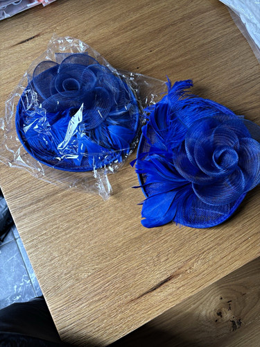 Women blue feather - women’s,