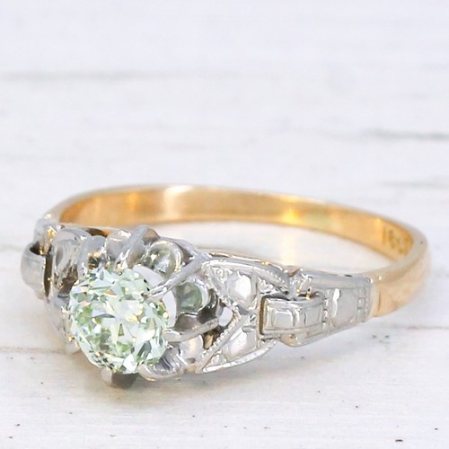 Art deco 40ct light green - 0.40ct,