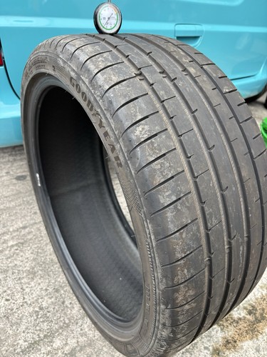 Good year asymmetric - year, f1