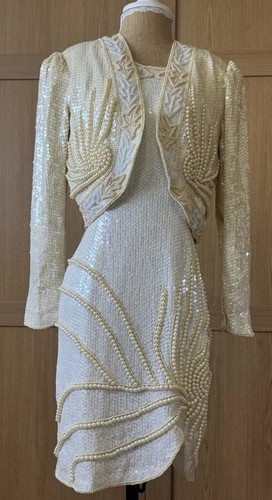 Vintage ivory cream silk - cream,