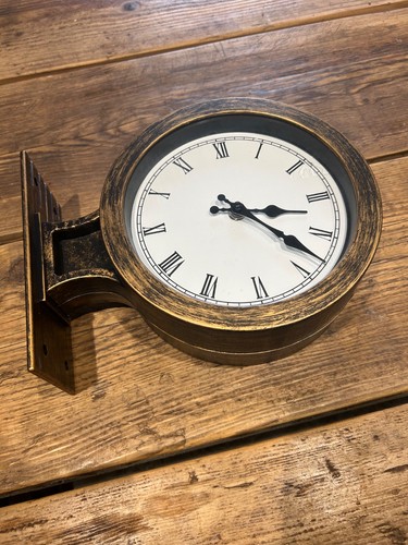 Station style clock and - station,