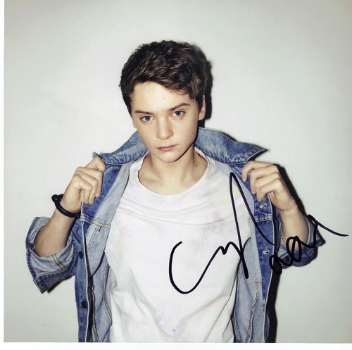 Conor maynard singing - (uk,