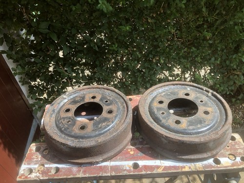 Type rear brake drums - 3,