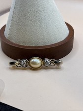 Gold Bar brooch Vintage Designers quality 