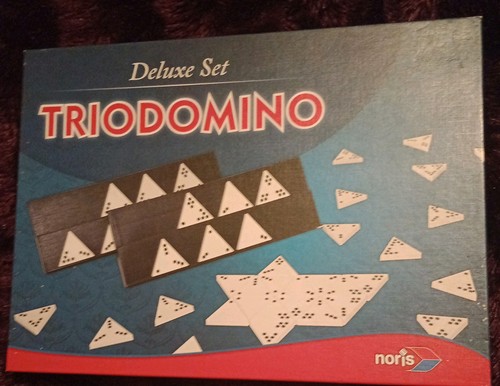 Triodomino triangular domino - triodomino,