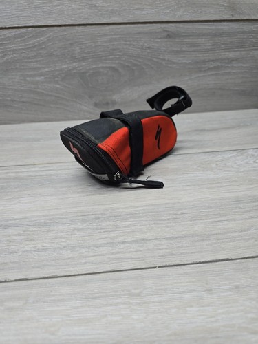 Small specialized saddle - small,