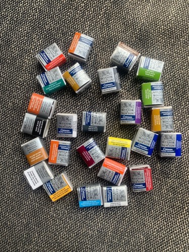 New and unused winsor - winsor, newton