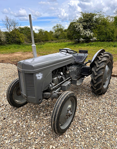 Ferguson tef diesel - ferguson, 2wd