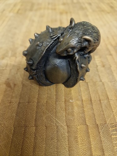 Oriele bronze resin mouse on - oriele,