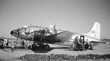 35MM ORIG AIRCRAFT NEG VP-YEX Central African Airways Vickers Viking C1949 #8877