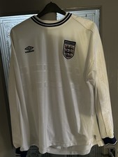 England Home Shirt Long Sleeved Umbro Size 2XL In Good Used Condition