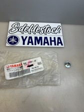 1 rear mudguard spacer Yamaha