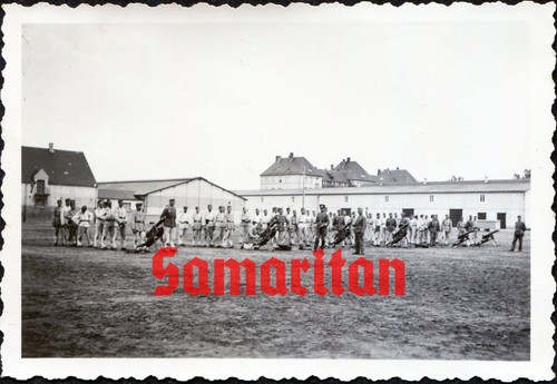 I10 ww2 original photo of - i10/42,