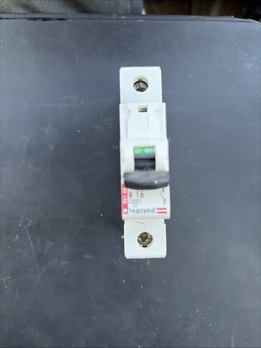 Legrand amp curve - amp, 6ka