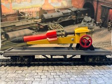 Hornby Triang Battle Space Tactical Rocket Launcher OO scale wagon with rocket
