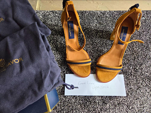 Fairfax favor daisy tan navy - &, tan/navy