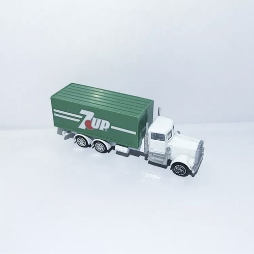 Corgi kenworth 7up truck lorry - corgi,