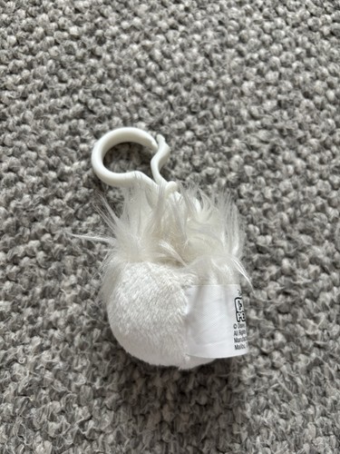 Clip penguin white puffle - clip,