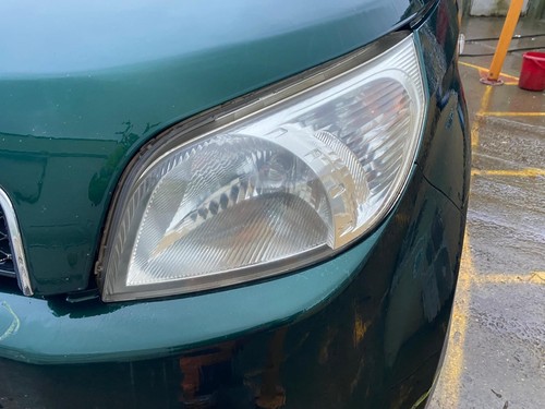 Daihatsu terios headlight - daihatsu,