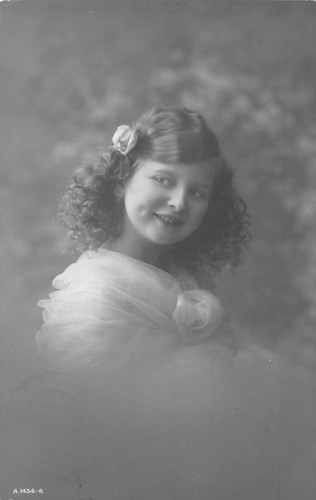Family history postcard - -,
