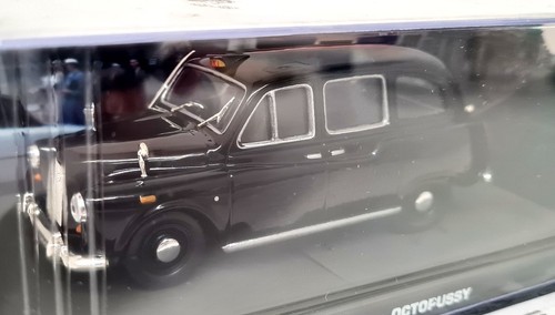 Eon austin fx4 taxi - eon,