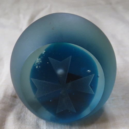 Blue mdina glass paperweight - blue,