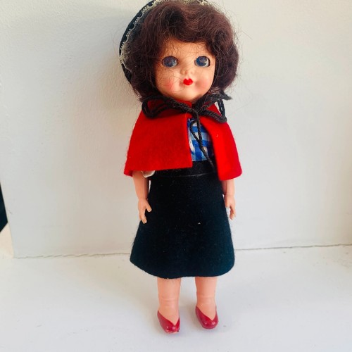 Vintage rosebud hard plastic - rosebud,