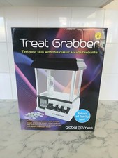 Global Gizmos Treat Grabber