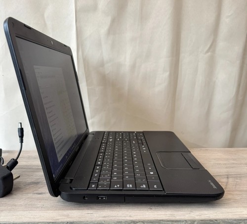 Toshiba satellite c850 1gr - toshiba,