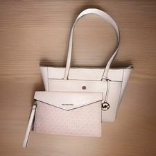 MK Michael Kors Maisie Large