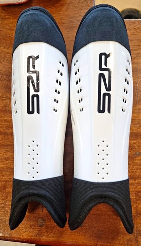 S2r large white black hockey - large,