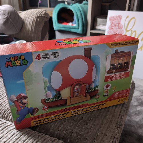 Super mario deluxe toad house - mario,