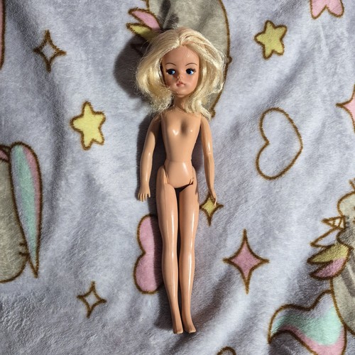 Sindy 033055x blonde - nude, doll