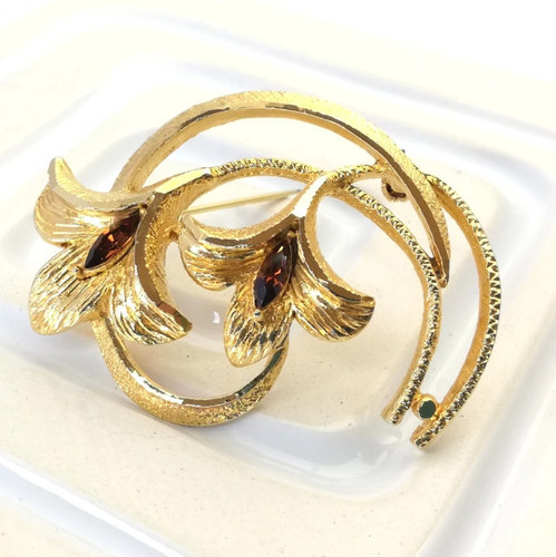 Vintage abstract leaf brooch - abstract,