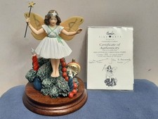 Lovely 2000 Border Fine Arts