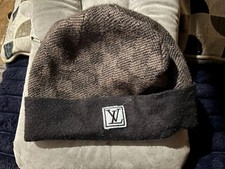 Louis Vuitton Beanie LV Black/Grey