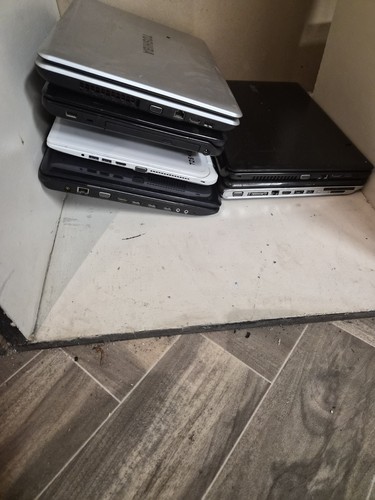 Mixed laptop joblot - 10,