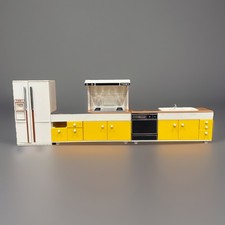 Vintage TOMY Smaller Home
