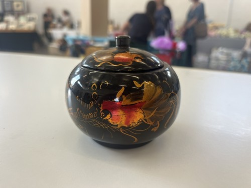 Chinese lacquer ware - , hand