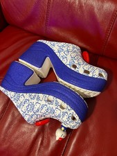 CROCS HELLO KITTY SIREN CLOGS